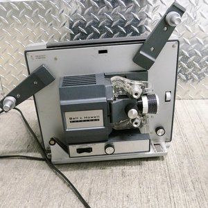 Vtg Bell & Howell 8mm Projector Auto Load 357A